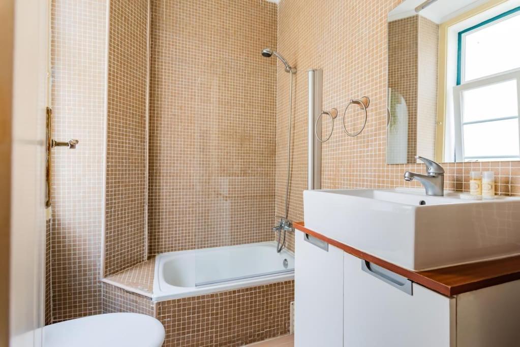 1Br @ Downtown Lisbon Chiado Lisboa Exterior foto